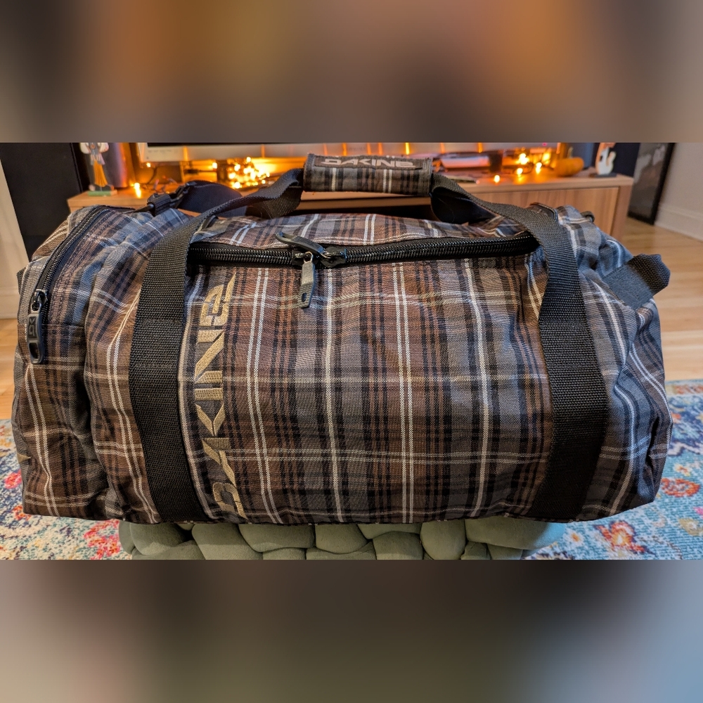 Retro Dakine 51L EQ Bag. Brown Plaid Duffle Bag - Picture 6 of 6